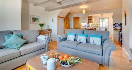 3 Bed in Gorran Haven (oc-p00812)