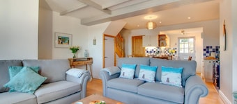 3 Bed in Gorran Haven (oc-p00812)