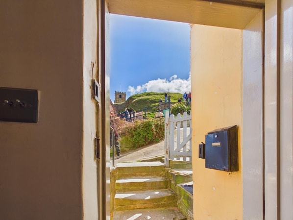 Interior - 2 Bed in Whitby (oc-w014) (Whitby)
