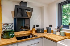 微波炉、烤箱、洗碗机、厨具/餐具