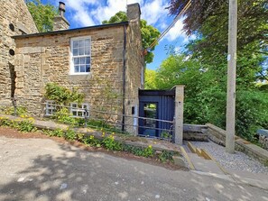 Property grounds - 2 Bed in Melkridge (oc-b32221) (Melkridge)