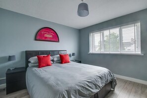 3 Schlafzimmer, Bügeleisen/Bügelbrett, kostenloses WLAN, Bettwäsche