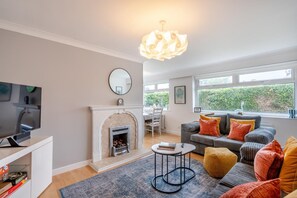 TV - 3 Bed in Endmoor (oc-m32447) (Summerlands)
