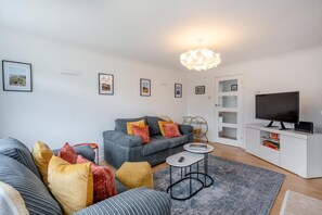 TV - 3 Bed in Endmoor (oc-m32447) (Summerlands)