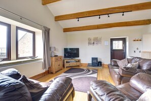 TV - 2 Bed in Cowling (oc-ds238) (Cowling)