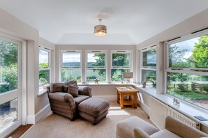 TV - 2 Bed in Methven (oc-c32362) (Methven)