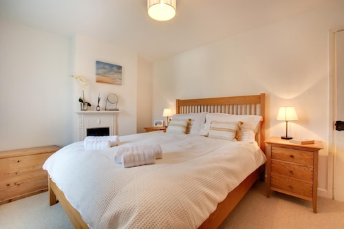 3 Bed in Brancaster Staithe (oc-2024)