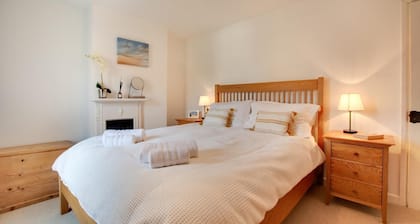3 Bed in Brancaster Staithe (oc-2024)