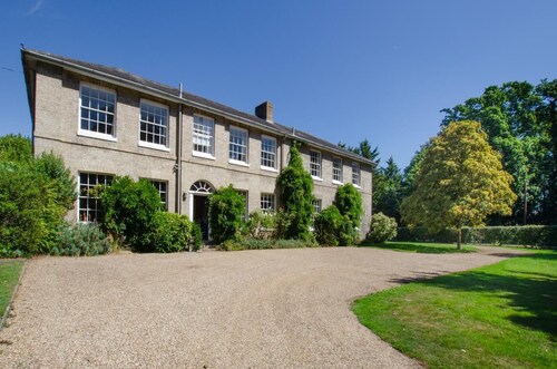 13 Bed in Tattingstone (oc-tat26)
