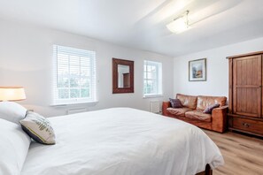 Fer et planche à repasser, Wi-Fi gratuit, draps fournis