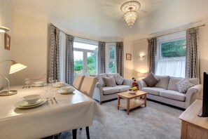 TV - 2 Bed in Cromer (oc-2075) (Cromer)