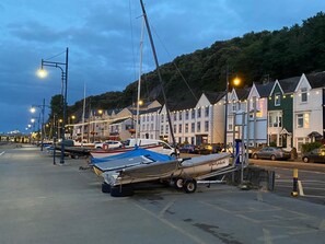 Parking - 1 Bed in Caswell Bay (oc-hh9206) (Bishopston)