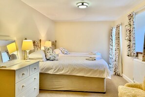 3 bedrooms, iron/ironing board, free WiFi, bed sheets - 3 Bed in Gunnerside (oc-ds067) (Gunnerside)