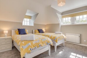 Iron/ironing board, free WiFi, bed sheets - 2 Bed in Beadnell (oc-gd1889) (Beadnell)