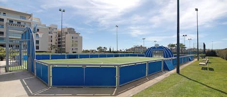 Sportplatz