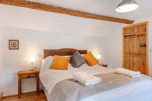 3 Schlafzimmer, Reisekinderbett, kostenloses WLAN, Bettwäsche