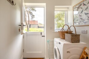 Interior - 2 Bed in Sudbourne (oc-lodbu) (Sudbourne)