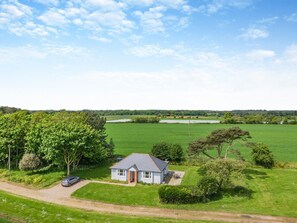 Exterior - 2 Bed in Sudbourne (oc-lodbu) (Sudbourne)