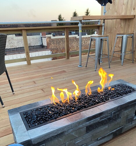 Harbor Rail Loft: an upscale retreat, three bedrooms, two baths, sauna, and deck