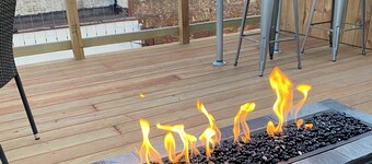 Harbor Rail Loft: an upscale retreat, three bedrooms, two baths, sauna, and deck