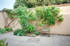 Terrace/patio - 2 Bed in Southwold (oc-4east) (Southwold)