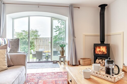 3 Bed in Cawton (oc-t32407)