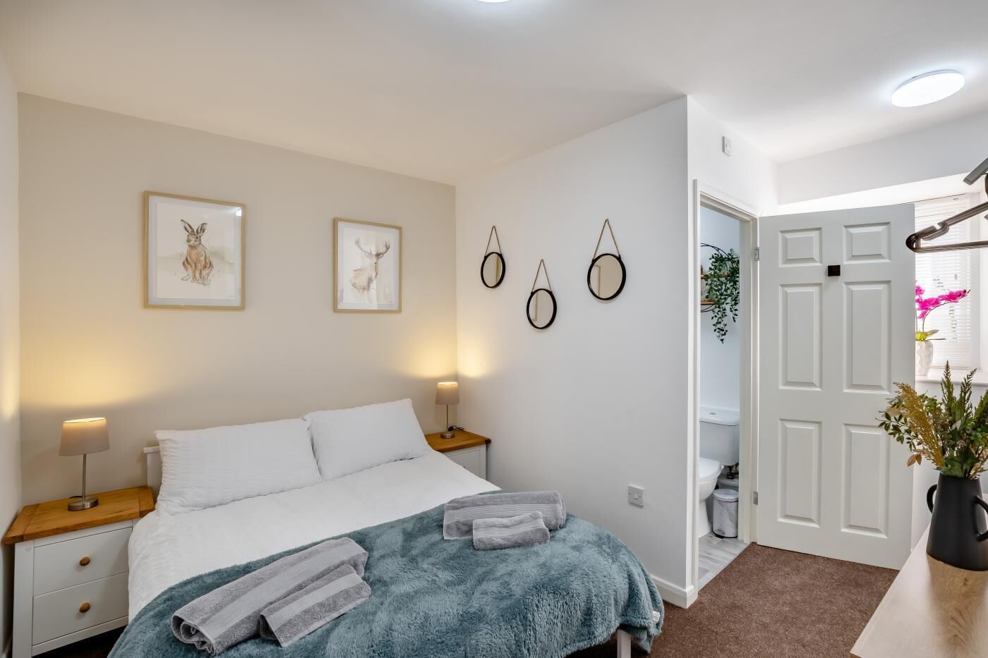 Wifi gratis y ropa de cama 