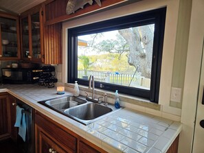 Fridge, microwave, oven, stovetop - Historic Old Oak Cottage-Great water views! (Harkers Island)