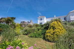Property grounds - 3 Bed in Praa Sands (oc-p00859) (Praa Sands)