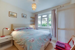 Iron/ironing board, free WiFi, bed sheets - 4 Bed in Ilkley (oc-ds168) (Ilkley)