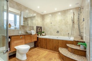 Hair dryer, towels - 2 Bed in Hinderwell (oc-wa305) (Port Mulgrave)