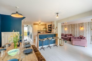 Interior - 4 Bed in Camber (oc-m32291) (Camber)