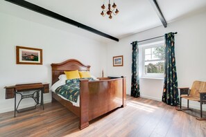 2 bedrooms, iron/ironing board, travel cot, free WiFi - 2 Bed in Christon Bank (oc-gd1894) (Christon Bank)