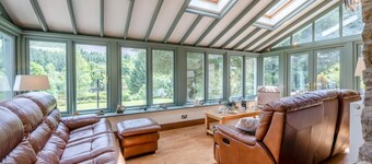 5 Bed in Snaizeholme (oc-w32200)