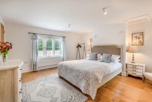 Iron/ironing board, travel cot, free WiFi, bed sheets - 4 Bed in Doddington (oc-g32211) (Doddington)