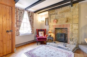 Interior - 3 Bed in Whitby (oc-r045) (Robin Hood's Bay)