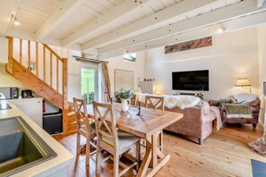 Dining - 2 Bed in Glaisdale (oc-wa306) (Glaisdale)