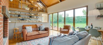 3 Bed in Debenham (oc-thefol)