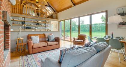 3 Bed in Debenham (oc-thefol)