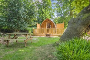 Outdoor dining - 1 Bed in Northrepps (oc-f32558) (Cromer)