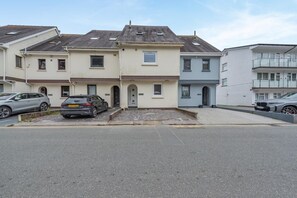 Exterior - 4 Bed in Saundersfoot (oc-pw9197) (Saundersfoot)