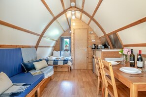 1 Schlafzimmer, kostenloses WLAN, Bettwäsche
