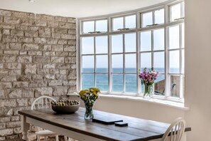 Dining - 4 Bed in Swanage (oc-t32439) (Swanage)
