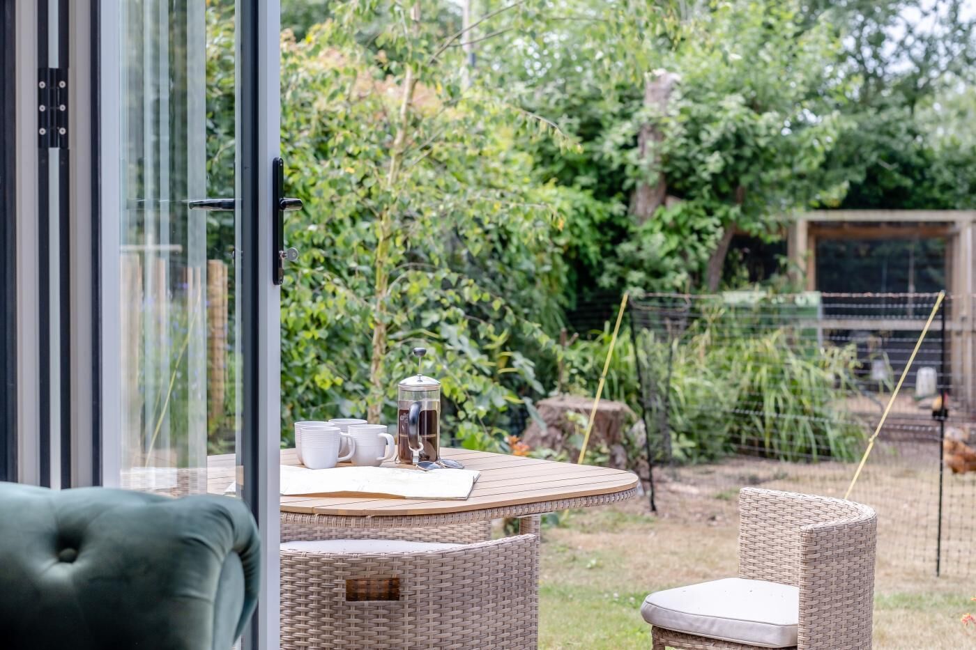 تناول الطعام بالخارج