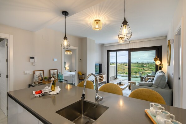 Interior - Apartment 'Los Flamencos Isla Canela 2' with Sea Views, Wi-Fi and Air Conditioning (Isla Canela)