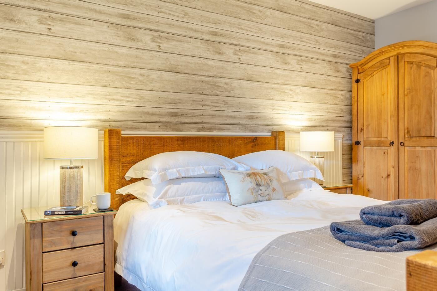 Wi-Fi gratuit, draps fournis