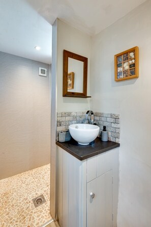 Hair dryer, towels - 1 Bed in Healaugh (oc-ds1008) (Healaugh)