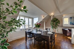 Dining - 2 Bed in St. Ives (oc-wesh4) (St Ives)