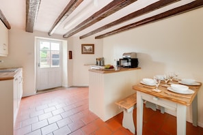 Dining - 2 Bed in North Creake (oc-2127) (North Creake)
