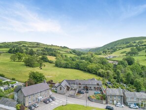Exterior - 4 Bed in Talybont (oc-y32384) (Tal-y-bont)